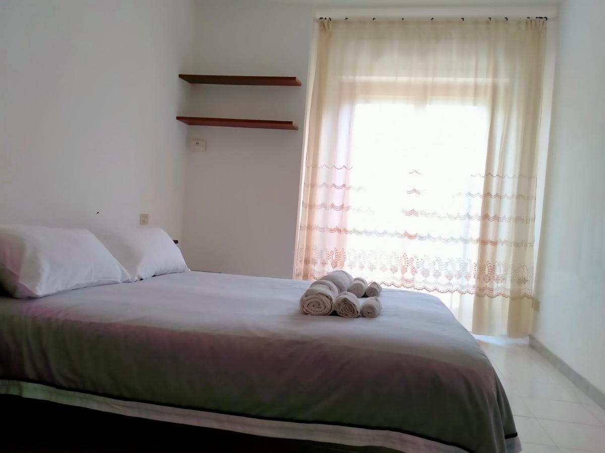 Apartment In Sardinia Decimomannu Buitenkant foto