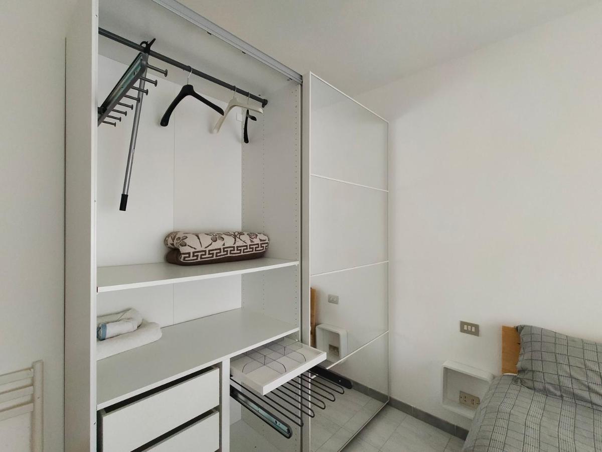 Apartment In Sardinia Decimomannu Buitenkant foto